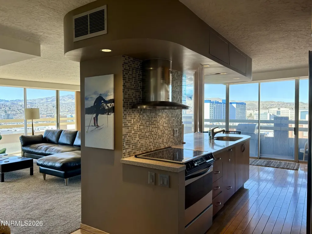 100 Arlington Reno NV 89501