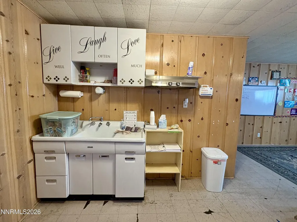 1115 Franklin Lovelock NV 89419