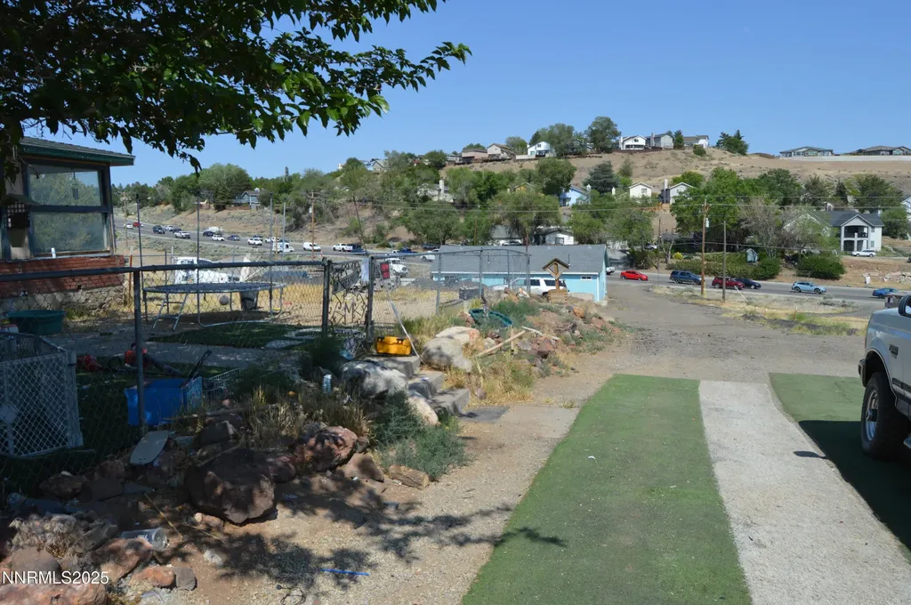 3325 Clear Acre Reno NV 89512