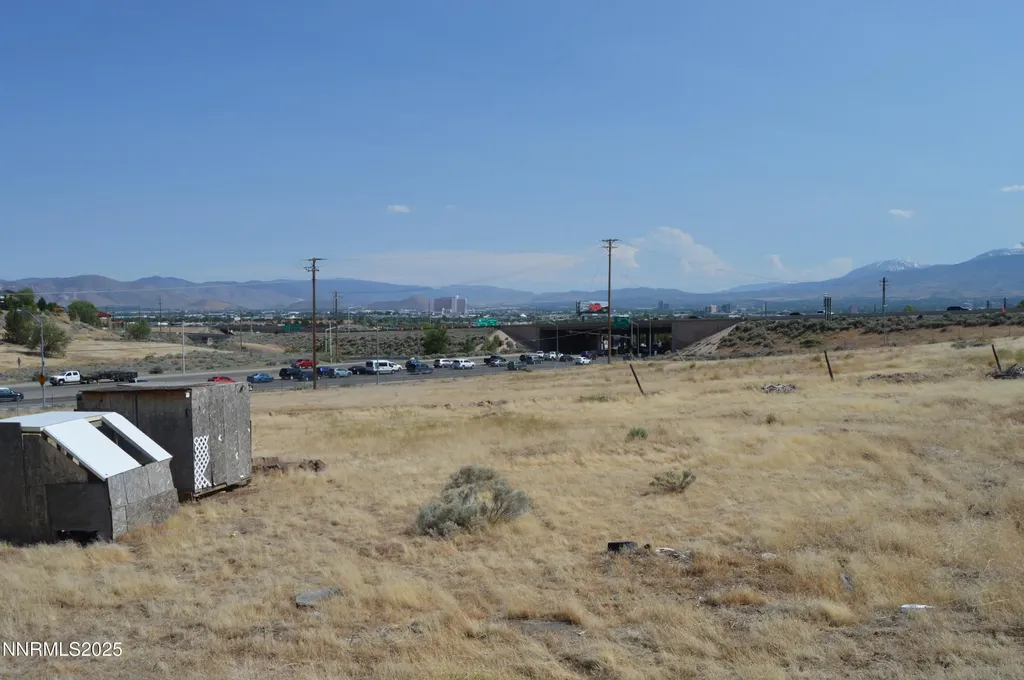 3325 Clear Acre Reno NV 89512