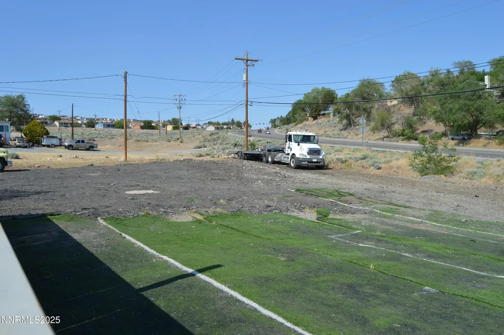 3325 Clear Acre Reno NV 89512