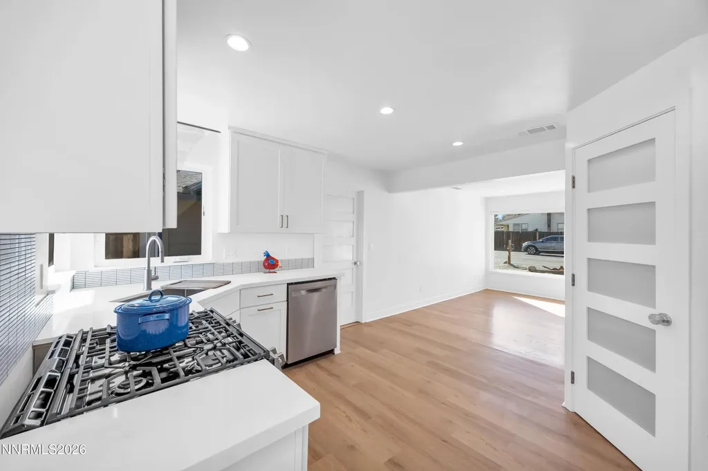 1355 Charles Reno NV 89509