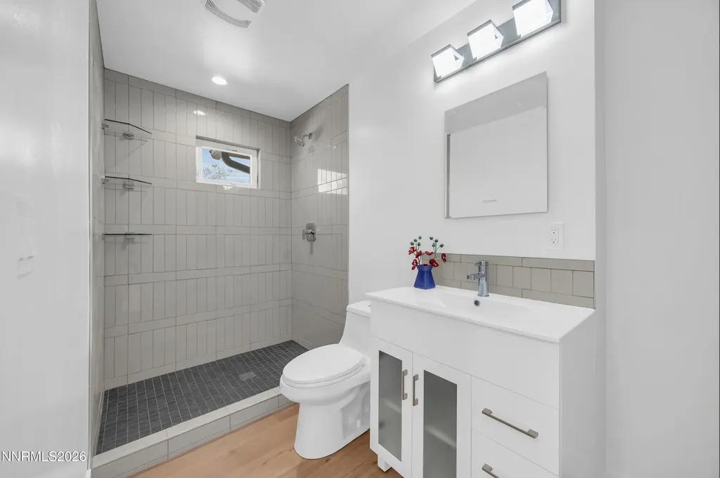 1355 Charles Reno NV 89509