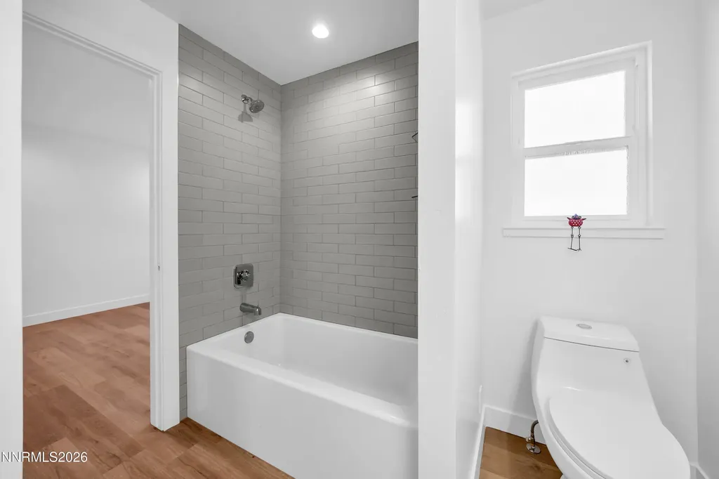 1355 Charles Reno NV 89509