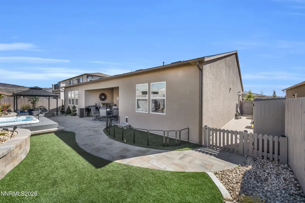 2282 Butte Creek Sparks NV 89436