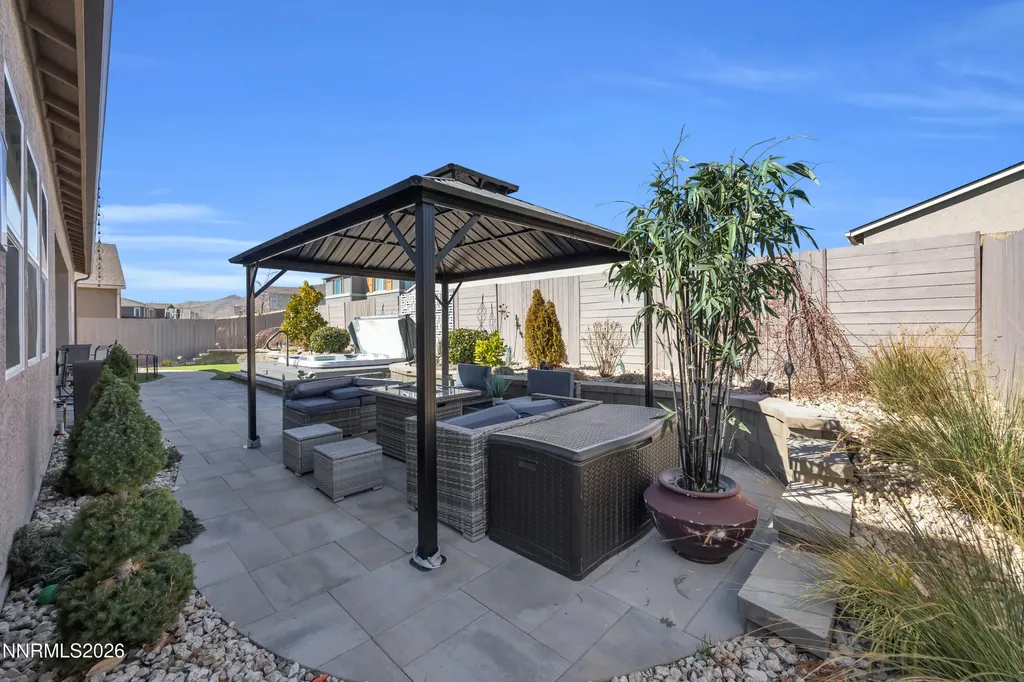 2282 Butte Creek Sparks NV 89436