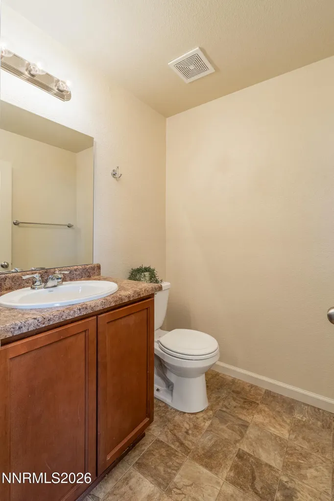 5790 Vista Serena Sparks NV 89436