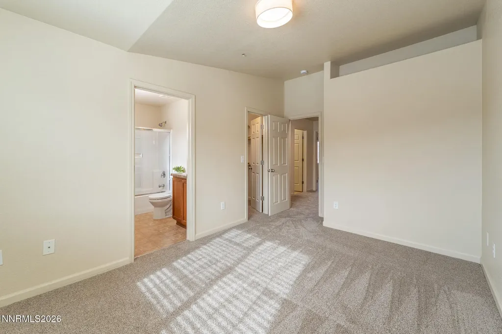 5790 Vista Serena Sparks NV 89436
