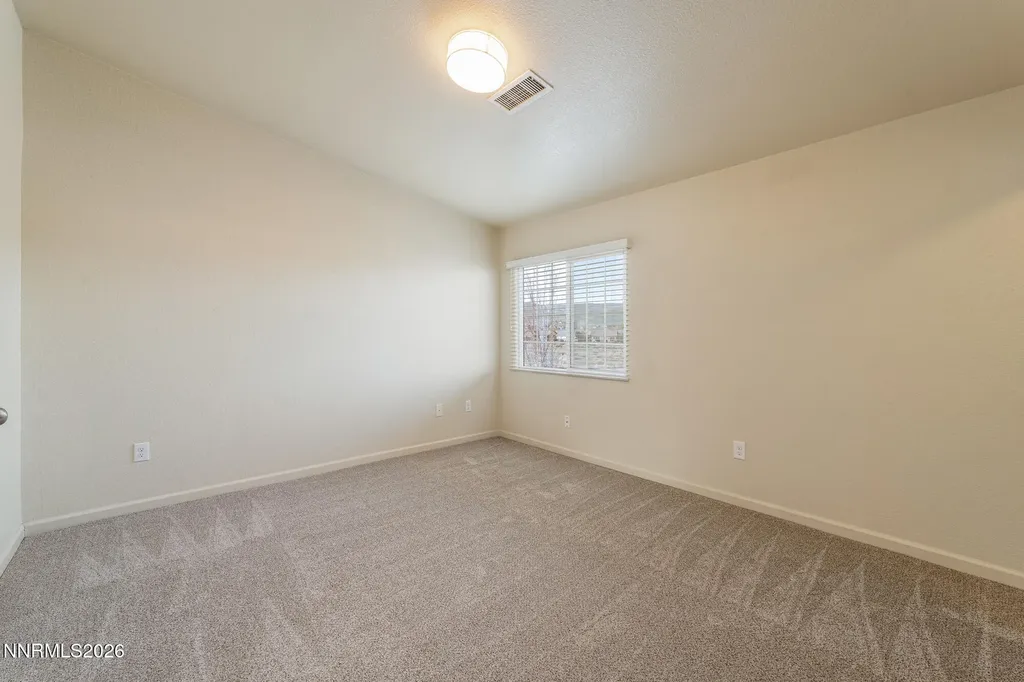 5790 Vista Serena Sparks NV 89436