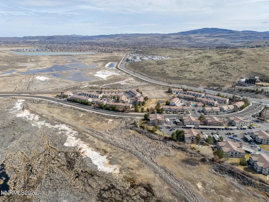 5790 Vista Serena Sparks NV 89436