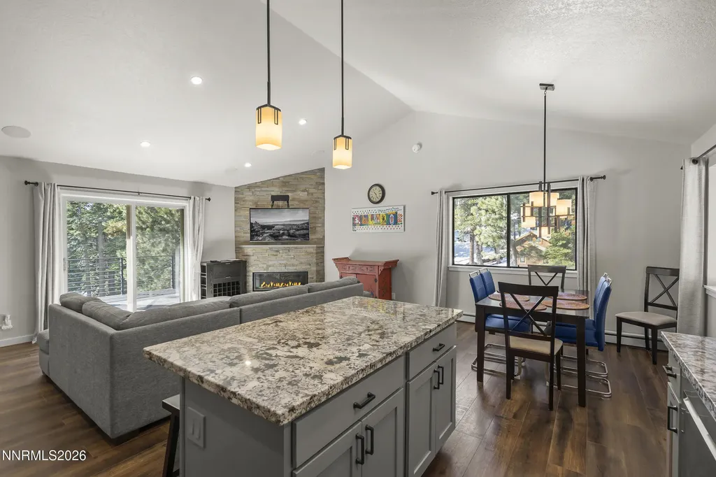 696 Bidwell Incline Village NV 89451