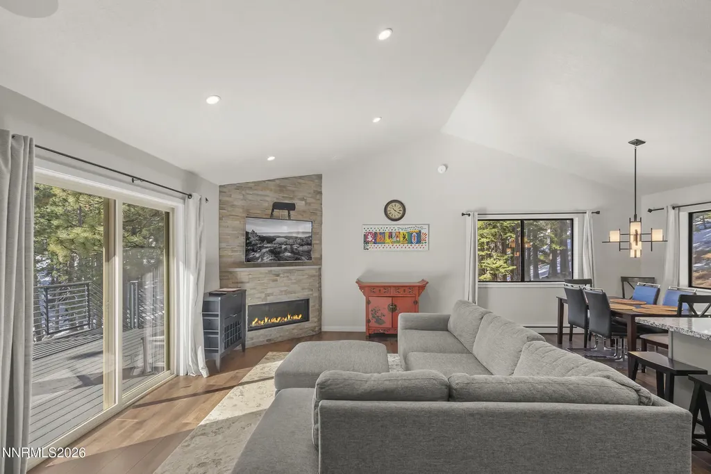 696 Bidwell Incline Village NV 89451