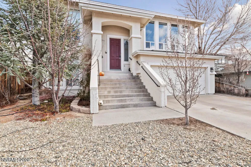 561 Tarn Reno NV 89503