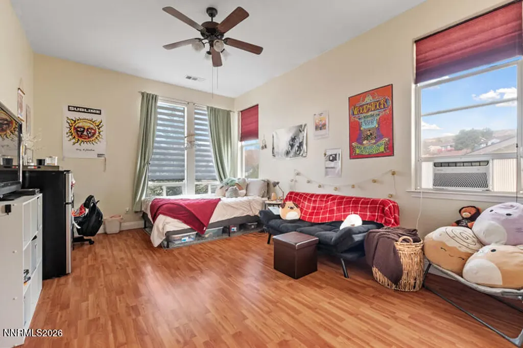 561 Tarn Reno NV 89503