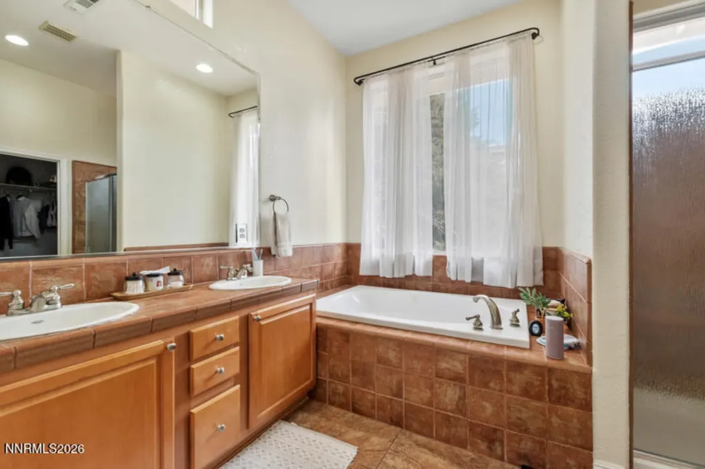 561 Tarn Reno NV 89503