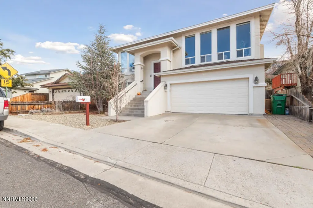 561 Tarn Reno NV 89503
