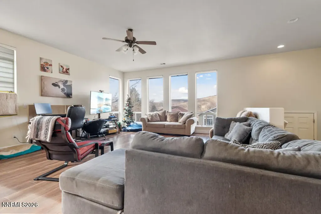561 Tarn Reno NV 89503