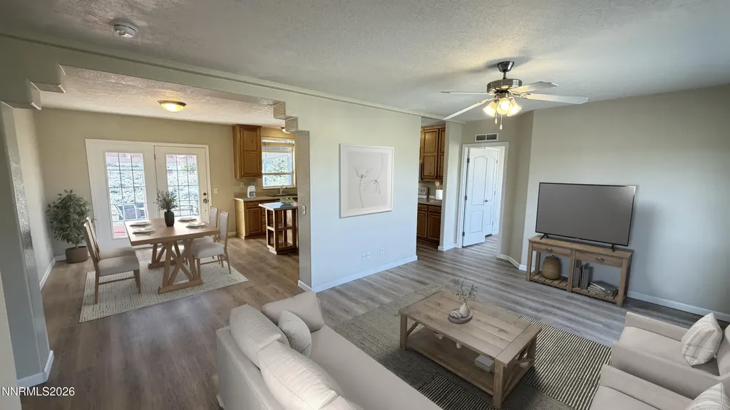 2335 Jacobsen Gardnerville NV 89410