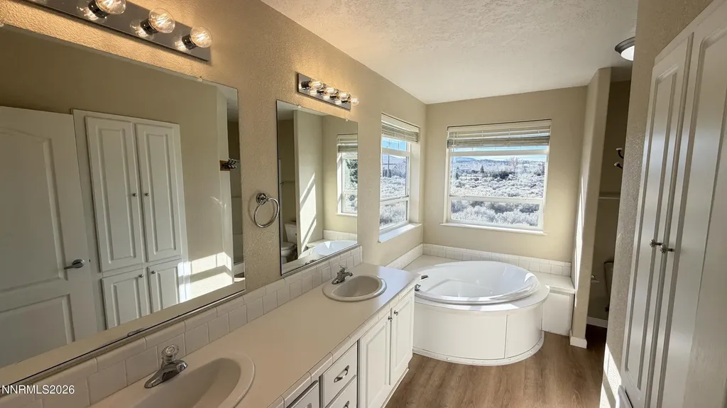 2335 Jacobsen Gardnerville NV 89410