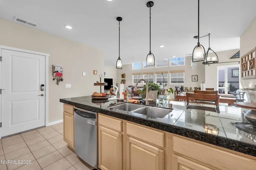 1180 Fairway Vista Sparks NV 89436