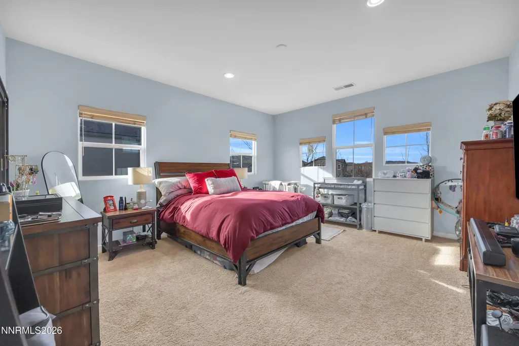 1180 Fairway Vista Sparks NV 89436