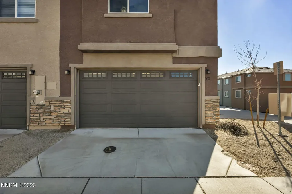 974 End Carson City NV 89701