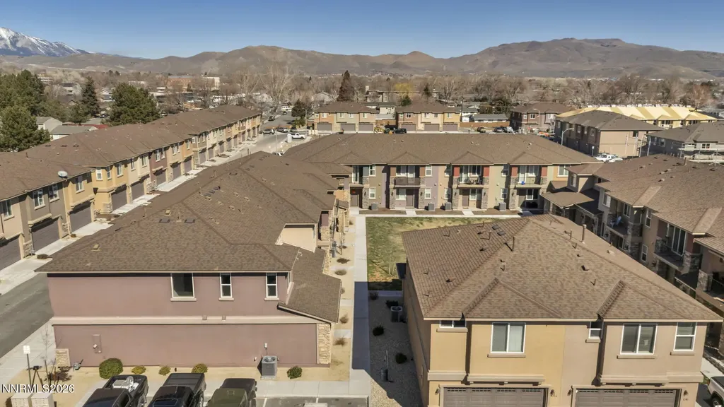 974 End Carson City NV 89701
