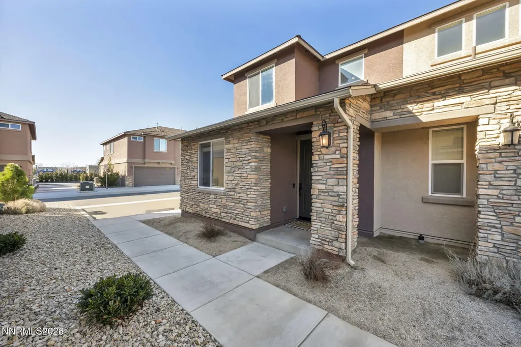 974 End Carson City NV 89701