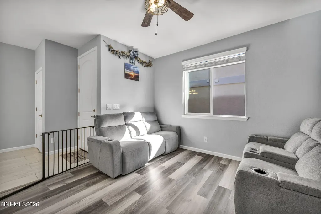 974 End Carson City NV 89701