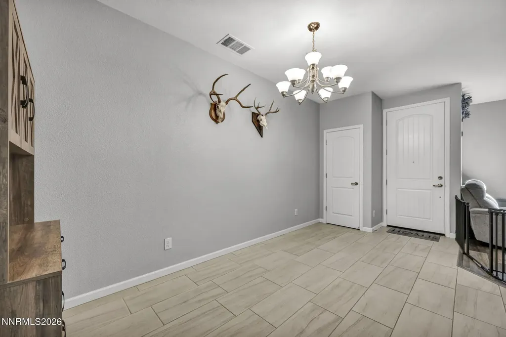 974 End Carson City NV 89701
