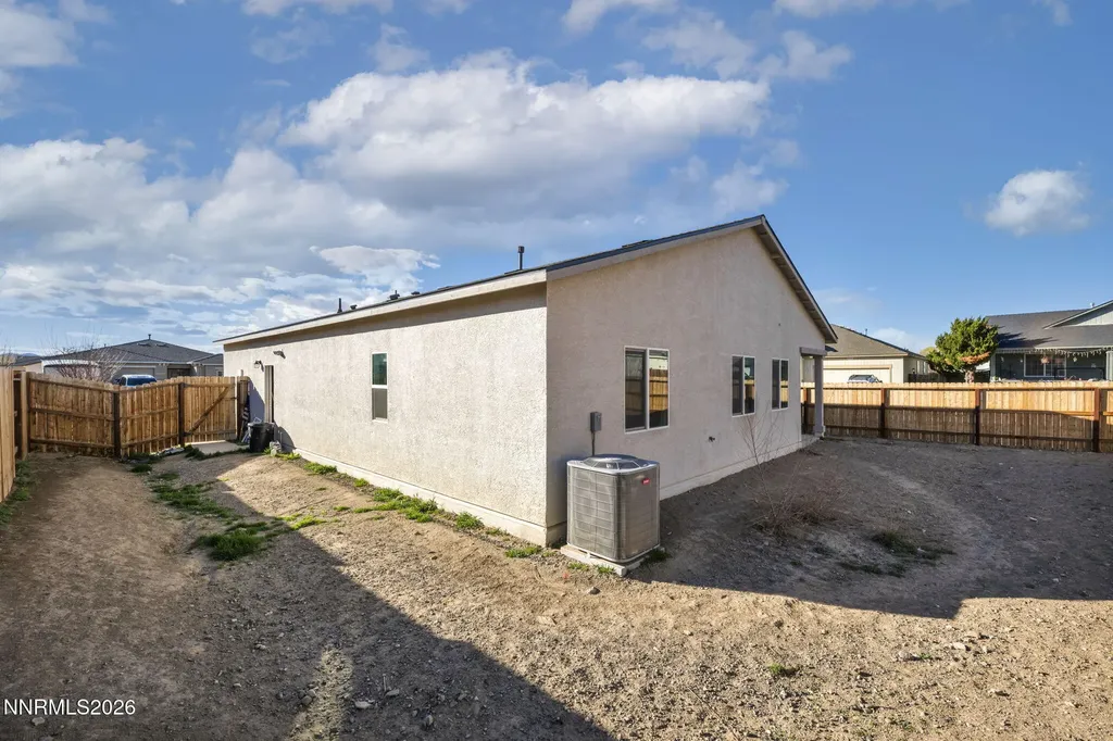 1664 Picetti Way Fernley NV 89408