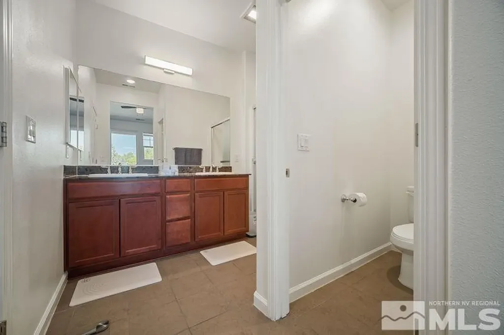 2490 Eastshore Reno NV 89509