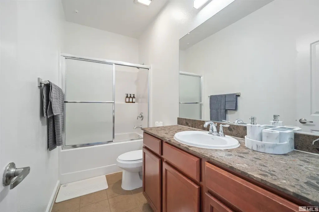 2490 Eastshore Reno NV 89509