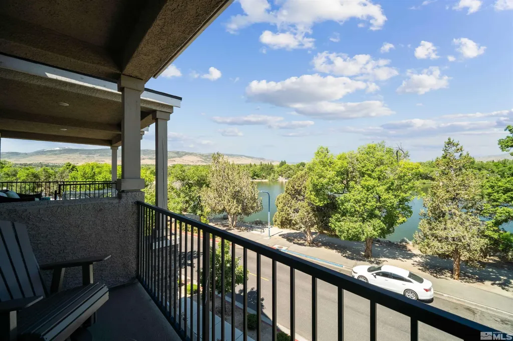 2490 Eastshore Reno NV 89509