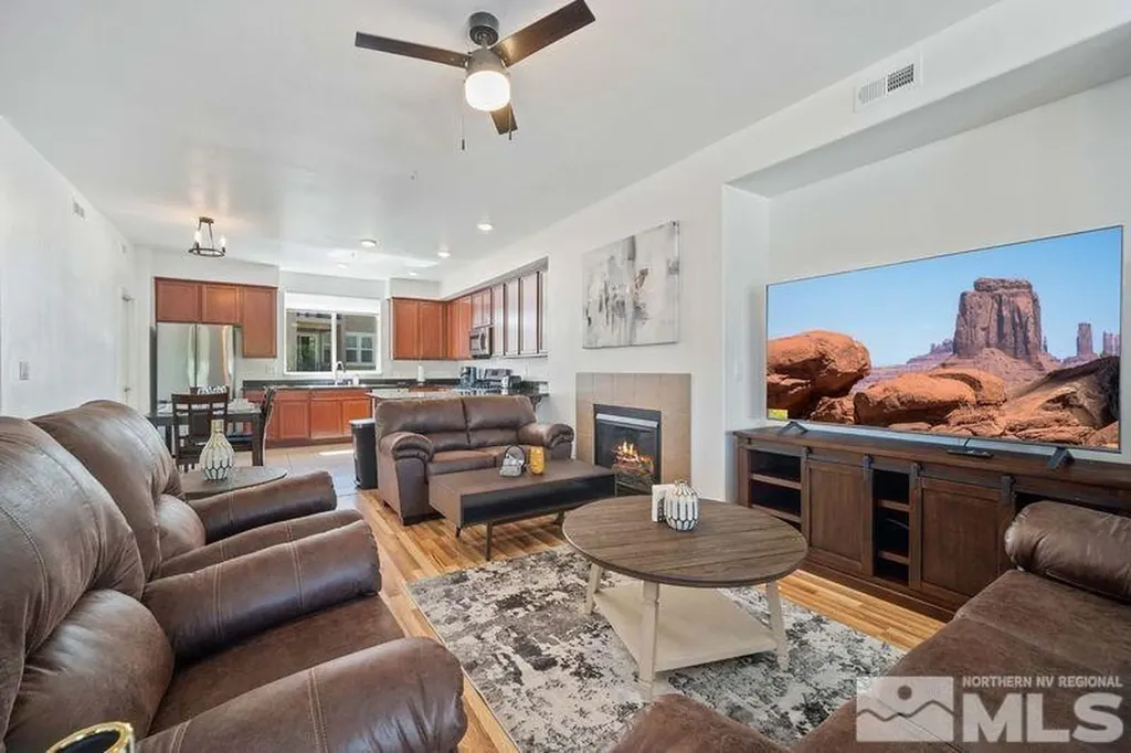 2490 Eastshore Reno NV 89509