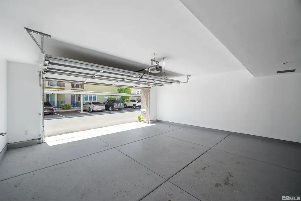 2490 Eastshore Reno NV 89509