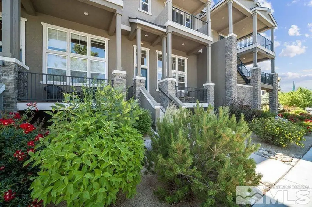 2490 Eastshore Reno NV 89509