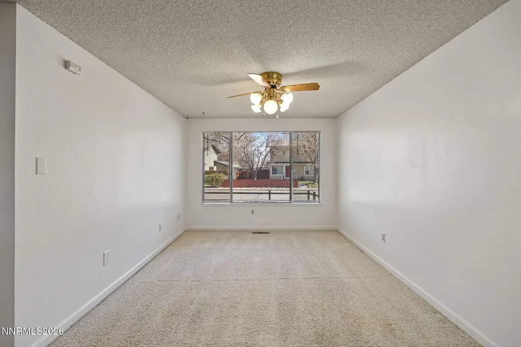 2557 Janelle Sparks NV 89431