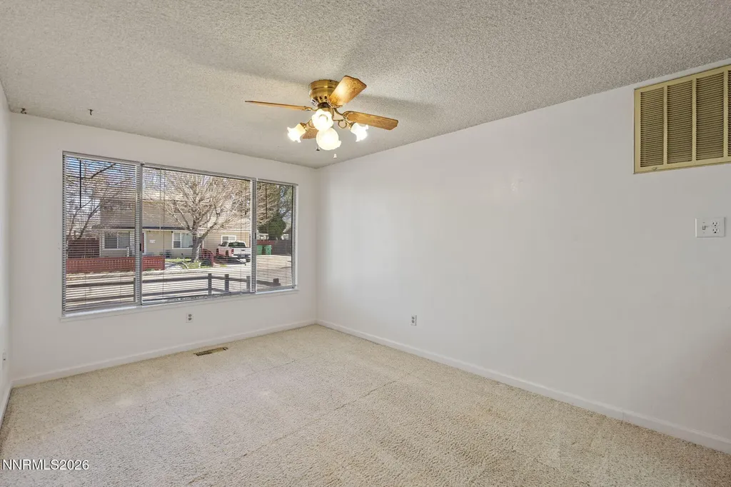 2557 Janelle Sparks NV 89431