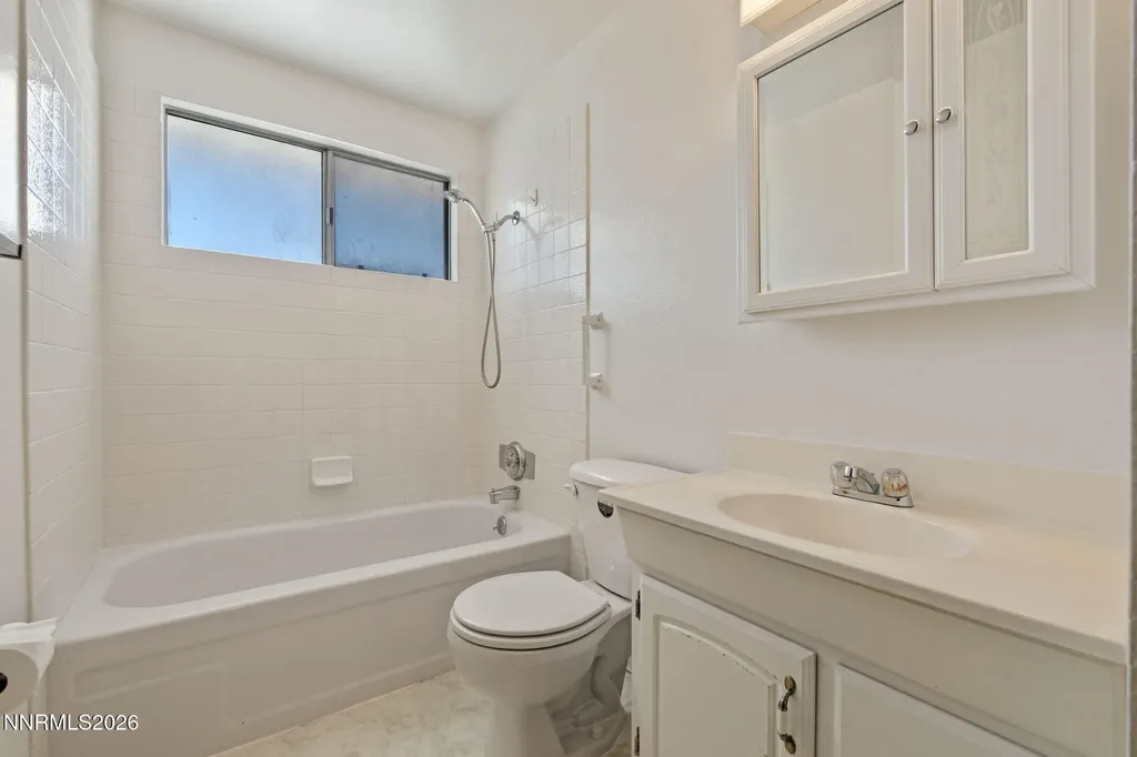 2557 Janelle Sparks NV 89431