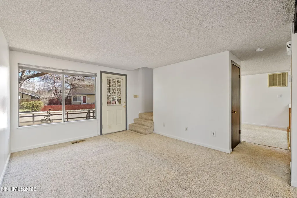 2557 Janelle Sparks NV 89431