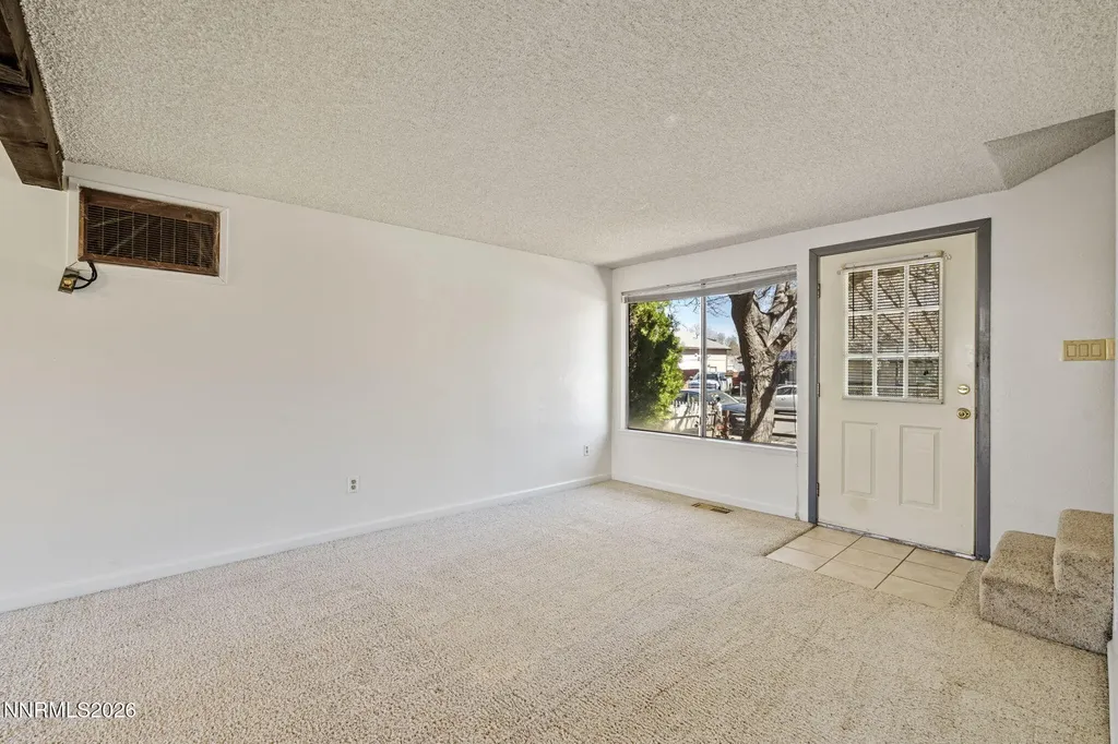 2557 Janelle Sparks NV 89431