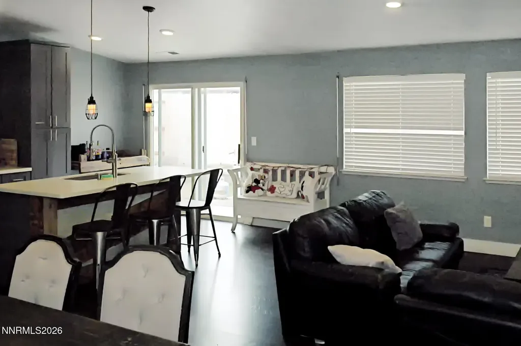 1341 Wales Gardnerville NV 89410