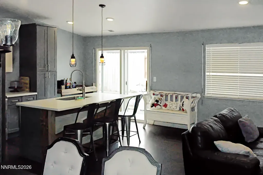 1341 Wales Gardnerville NV 89410
