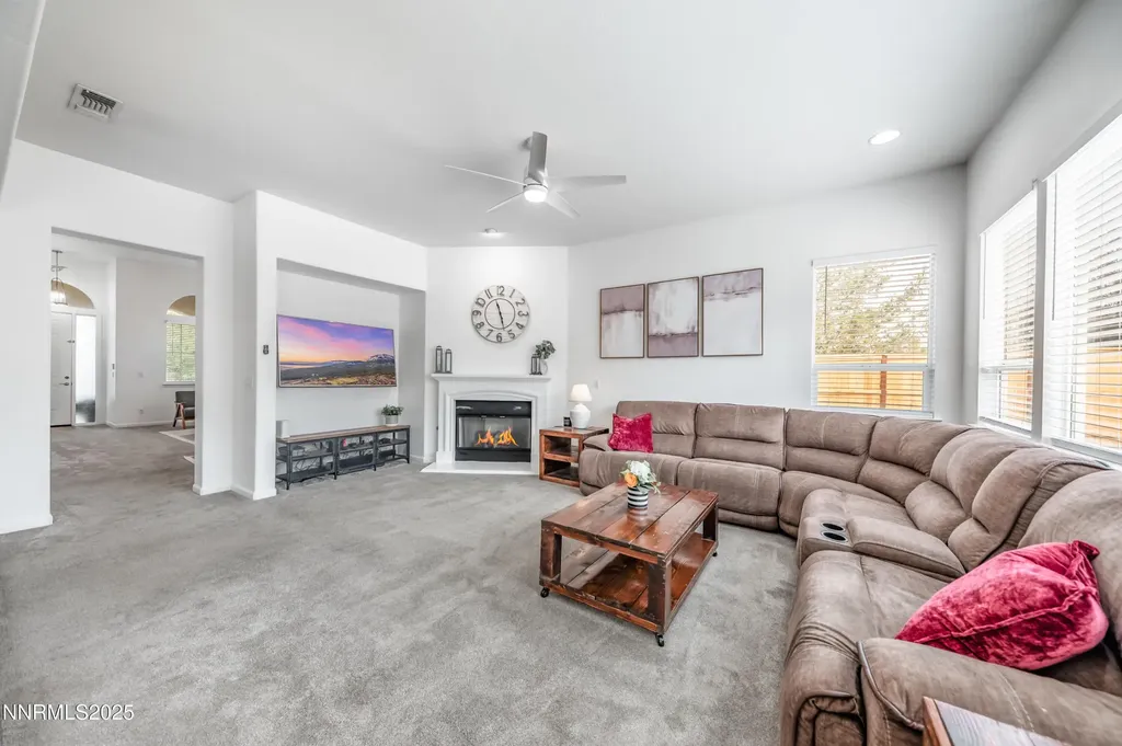 10700 Summer Glen Reno NV 89521