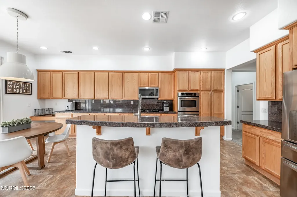 10700 Summer Glen Reno NV 89521