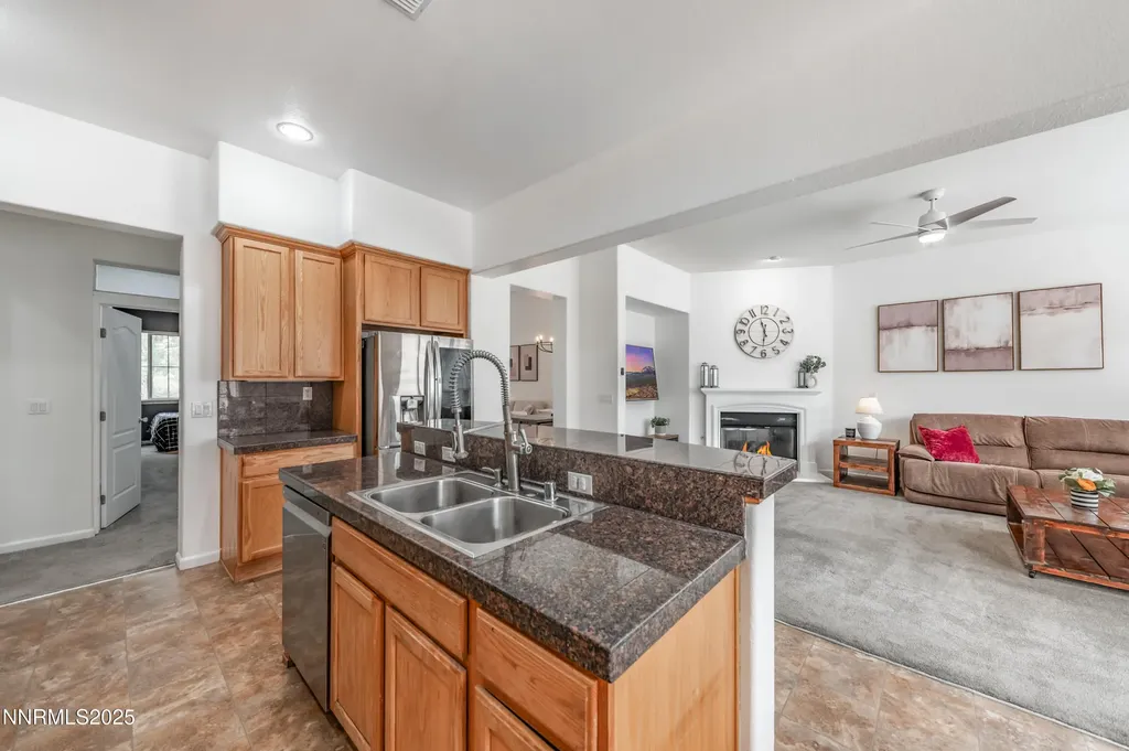 10700 Summer Glen Reno NV 89521