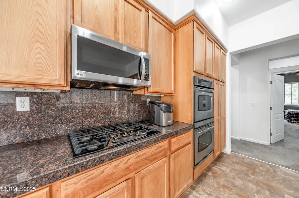 10700 Summer Glen Reno NV 89521