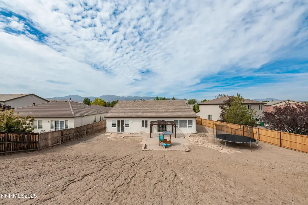 10700 Summer Glen Reno NV 89521
