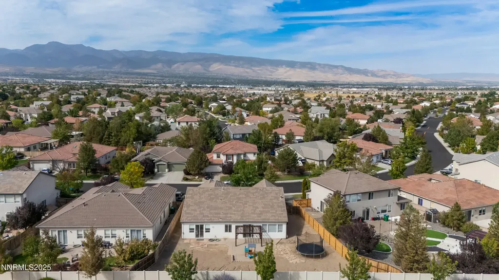 10700 Summer Glen Reno NV 89521